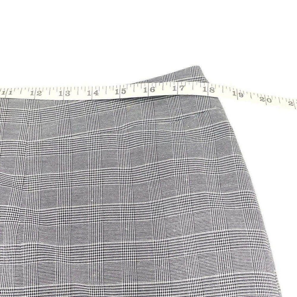 Axcess Liz Claiborne Glen Plaid Peplum Skirt and Suit Jacket - Picture 6 of 8